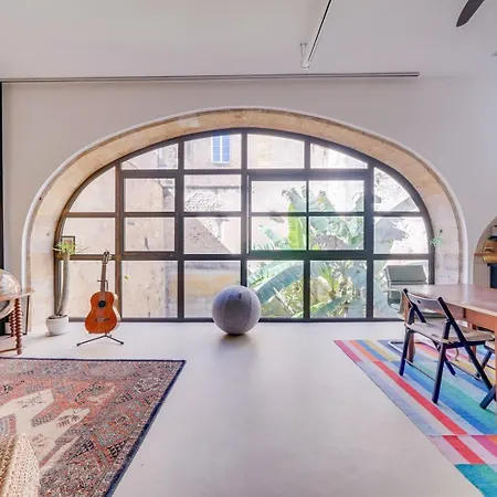 Exceptionnel Loft Centre *